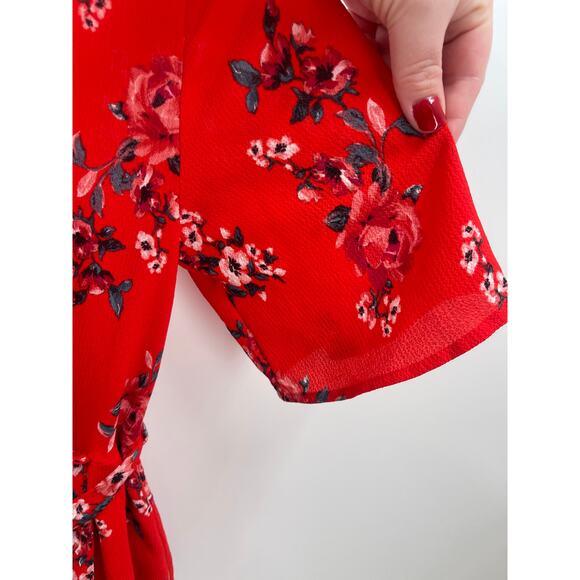 TRIXXI Bright Red Floral Boho Short Romper Size Small - Picture 4 of 6